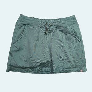 Title Nine Breakthrough Outdoor Skirt Skort Sage Green Blue Women's Size Medium